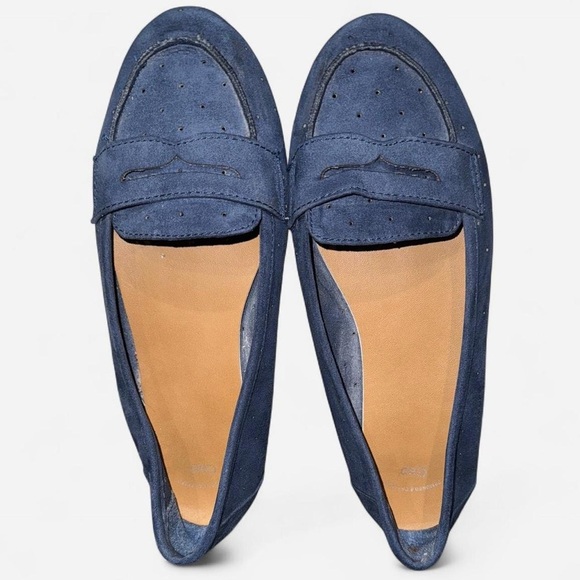 Navy Blue Soft Suede Ballet Flat Loafer Shoes (WOMENS 6) from The Gap - Picture 8 of 8